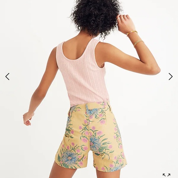 Madewell Emmett Shorts in Painted Blooms - Picture 2 of 7